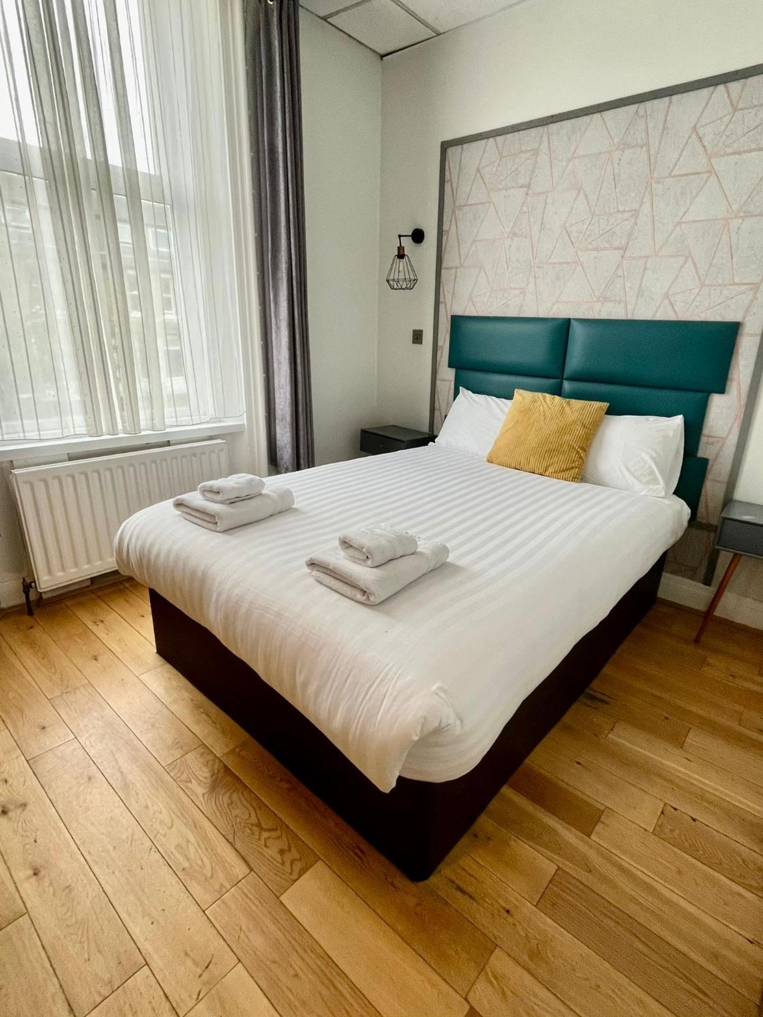 Whites Hotel Newcastle upon Tyne Bilik gambar